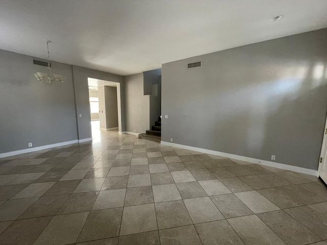 2225 E Detroit Street, Chandler, AZ 85225