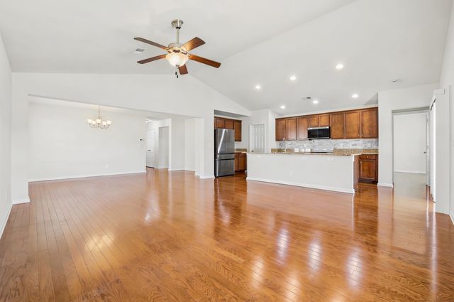 812 Sweeney Dr., Little River, SC 29566