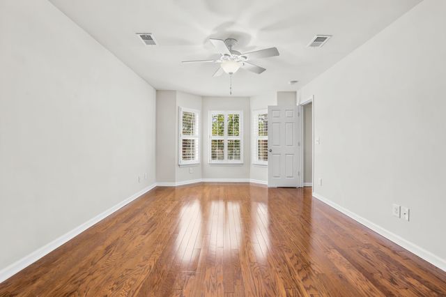 812 Sweeney Dr., Little River, SC 29566