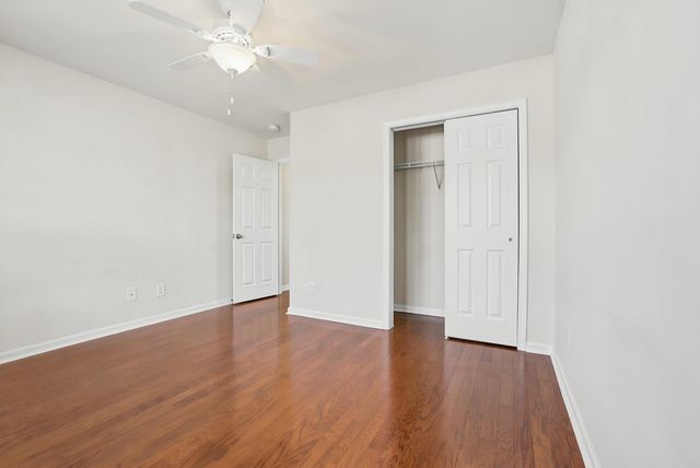 812 Sweeney Dr., Little River, SC 29566