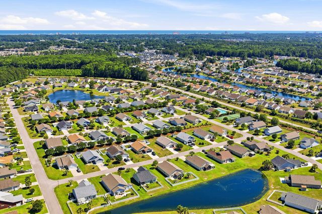 812 Sweeney Dr., Little River, SC 29566