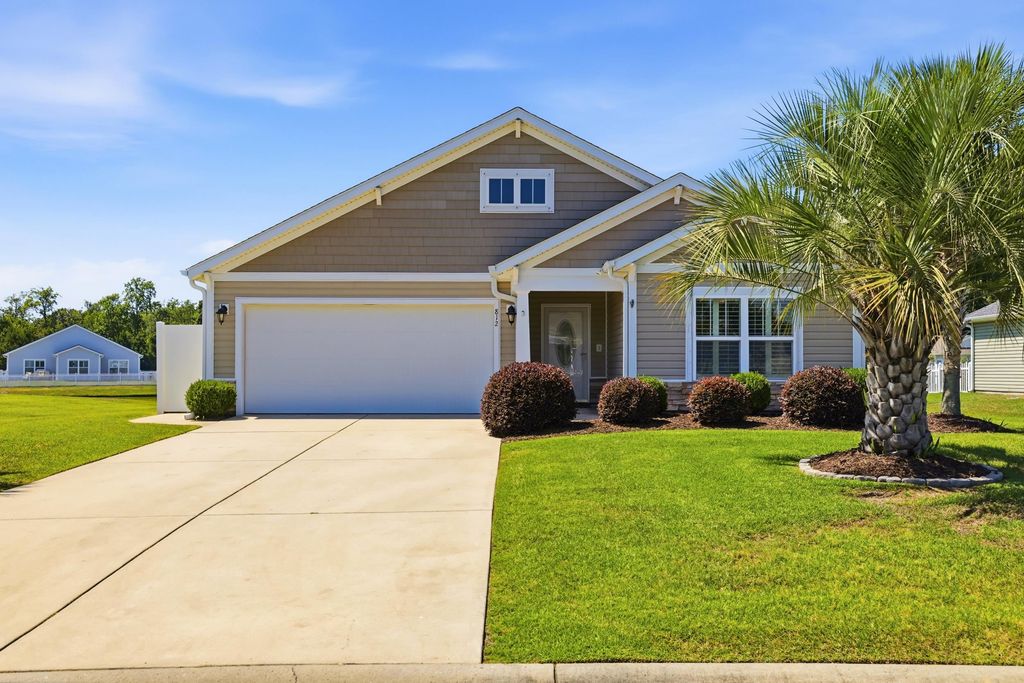 812 Sweeney Dr., Little River, SC 29566