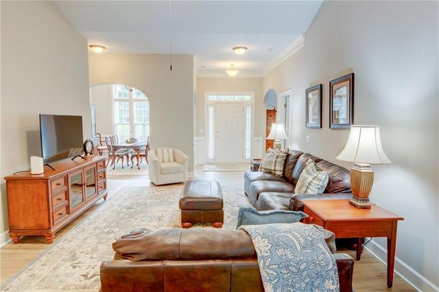 130 Oak Haven Drive, Canton, GA 30115