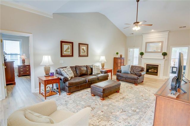 130 Oak Haven Drive, Canton, GA 30115