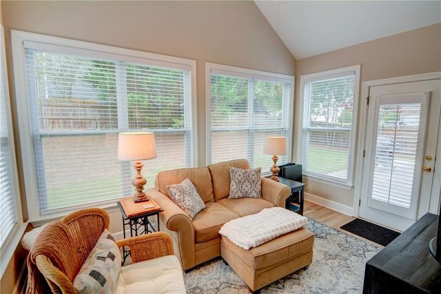 130 Oak Haven Drive, Canton, GA 30115