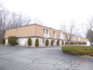 132 HOFFMAN Avenue 202, Cranston, RI 02920