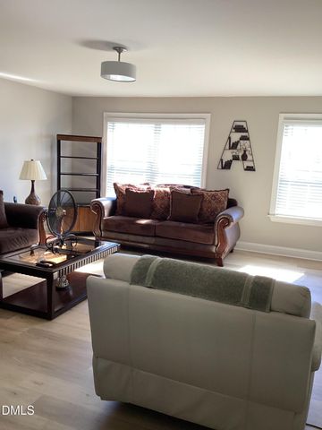 4909 Sunset Stream Drive, Fuquay Varina, NC 27526