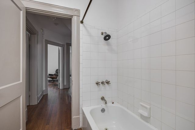 2002 18th Ave, S, Nashville, TN 37212