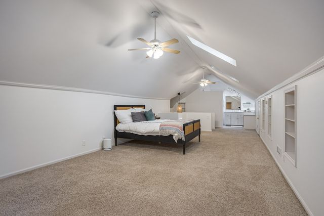 2002 18th Ave, S, Nashville, TN 37212