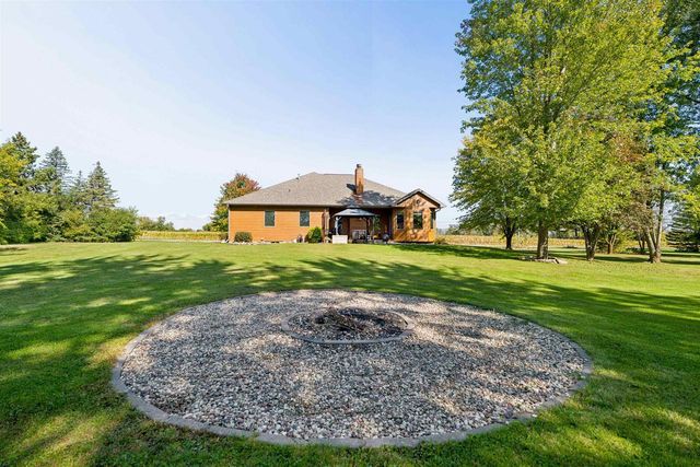 W5851 COUNTY ROAD O, Appleton, WI 54913