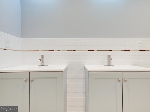 719 CANTRELL ST, Philadelphia, PA 19148