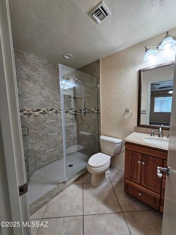8021 N Padova Place, Tucson, AZ 85741