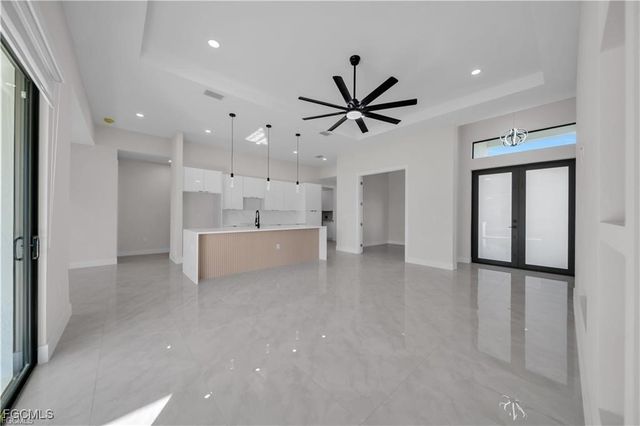 2601 14th ST SW, Lehigh Acres, FL 33976