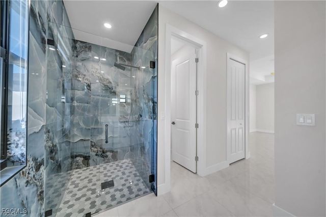 2601 14th ST SW, Lehigh Acres, FL 33976