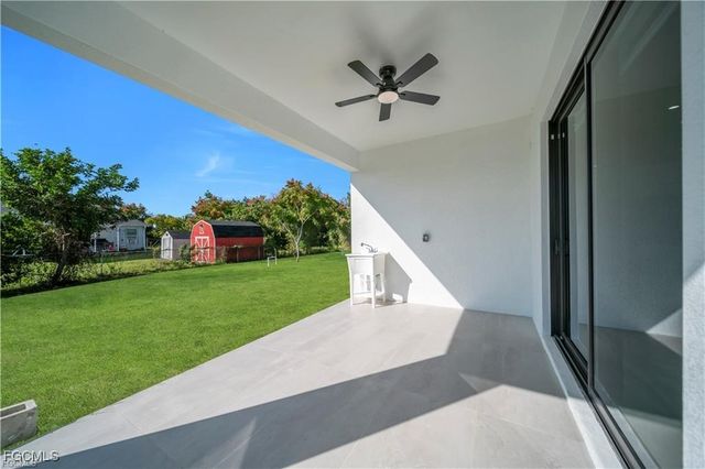 2601 14th ST SW, Lehigh Acres, FL 33976