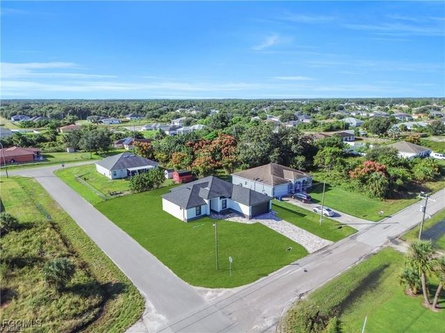 2601 14th ST SW, Lehigh Acres, FL 33976