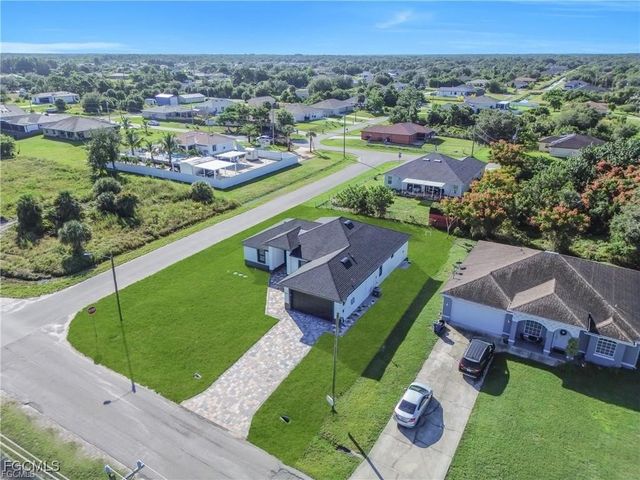 2601 14th ST SW, Lehigh Acres, FL 33976