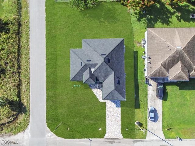 2601 14th ST SW, Lehigh Acres, FL 33976