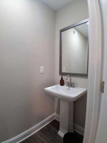 1307 Hugh Hunter Rd, Oak Grove, KY 42262