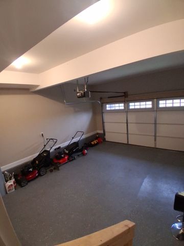 1307 Hugh Hunter Rd, Oak Grove, KY 42262