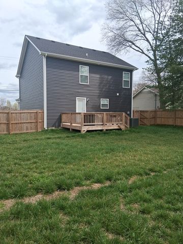 1307 Hugh Hunter Rd, Oak Grove, KY 42262