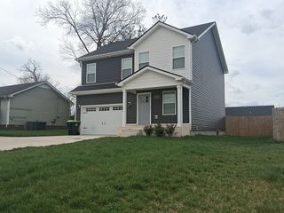 1307 Hugh Hunter Rd, Oak Grove, KY 42262