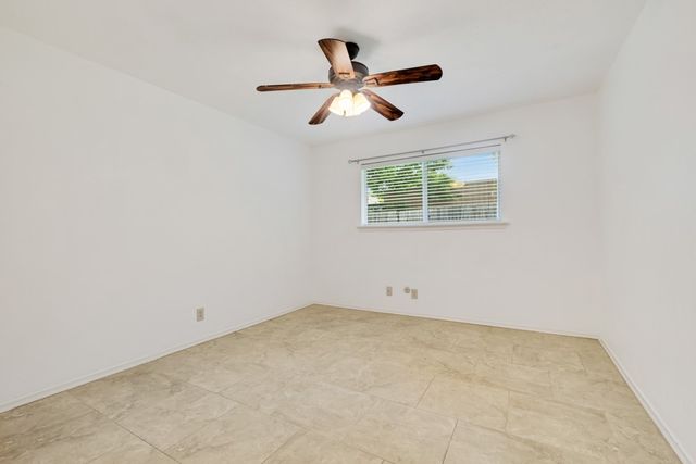 2416-2418 Bolivar Street, Denton, TX 76201