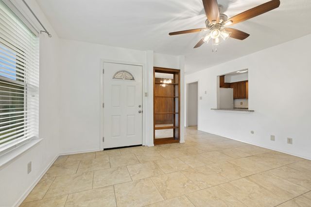 2416-2418 Bolivar Street, Denton, TX 76201