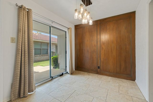 2416-2418 Bolivar Street, Denton, TX 76201