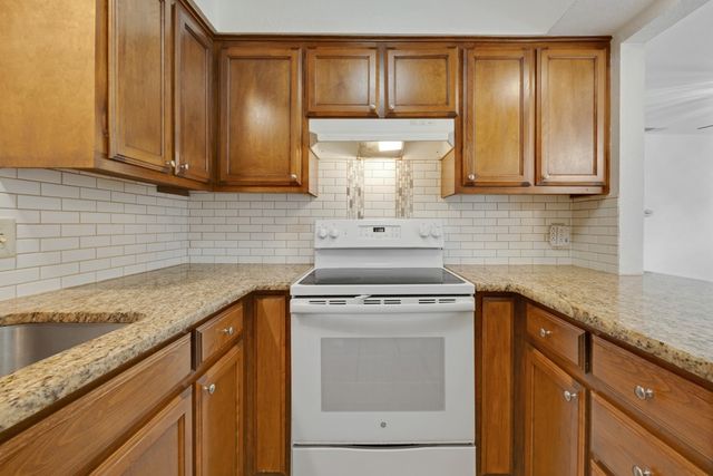 2416-2418 Bolivar Street, Denton, TX 76201
