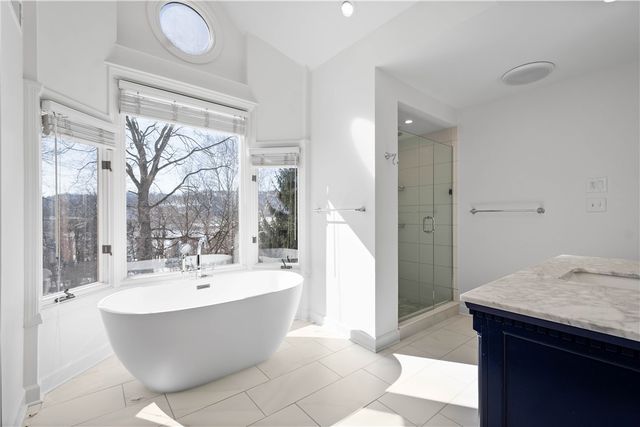 900 Academy Place, Sewickley, PA 15143