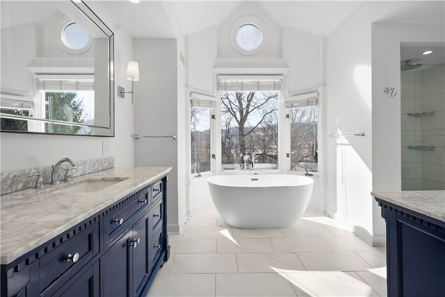 900 Academy Place, Sewickley, PA 15143