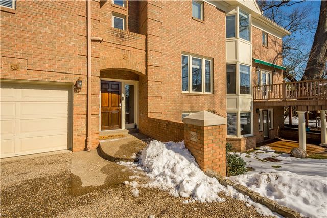 900 Academy Place, Sewickley, PA 15143