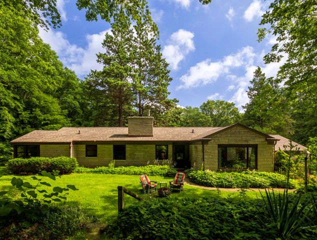 126 Orchard Avenue, La Porte, IN 46350