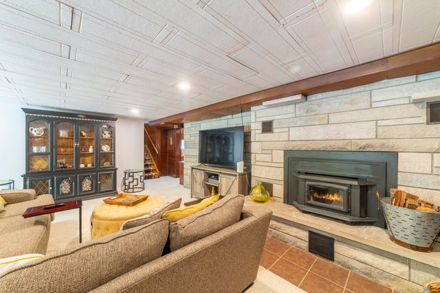 126 Orchard Avenue, La Porte, IN 46350