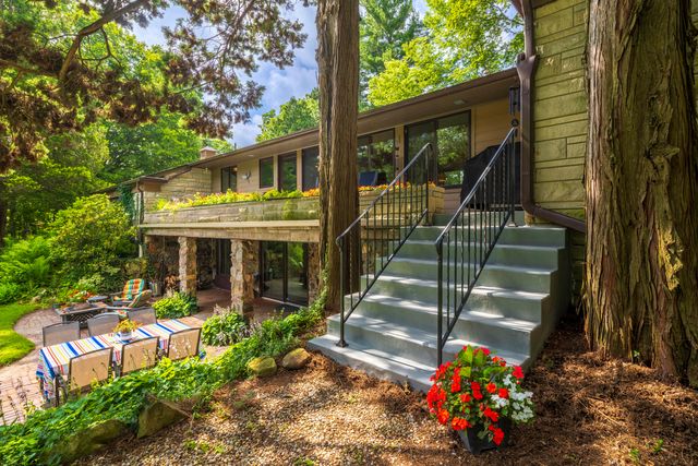 126 Orchard Avenue, La Porte, IN 46350