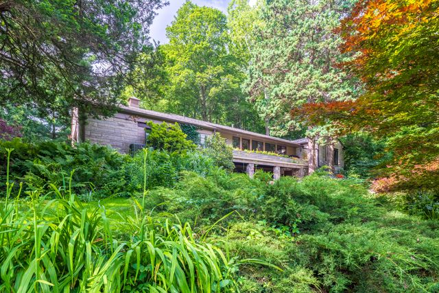 126 Orchard Avenue, La Porte, IN 46350