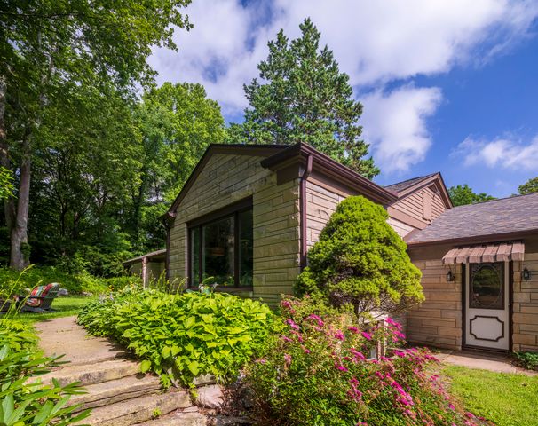 126 Orchard Avenue, La Porte, IN 46350