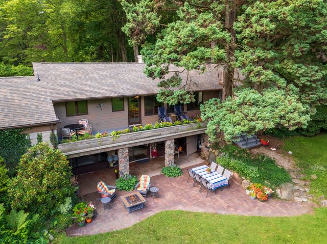 126 Orchard Avenue, La Porte, IN 46350