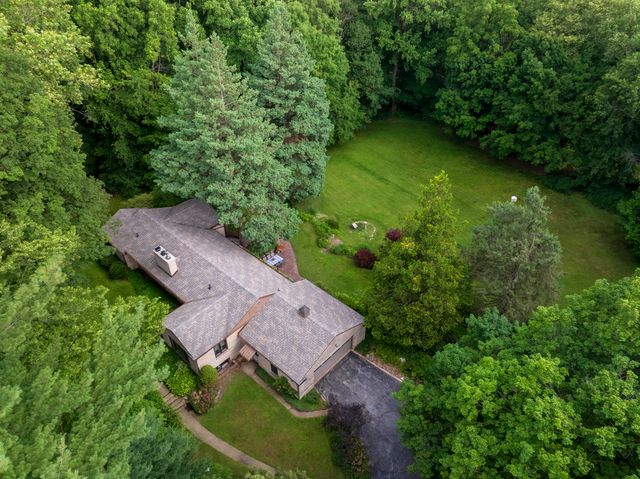 126 Orchard Avenue, La Porte, IN 46350
