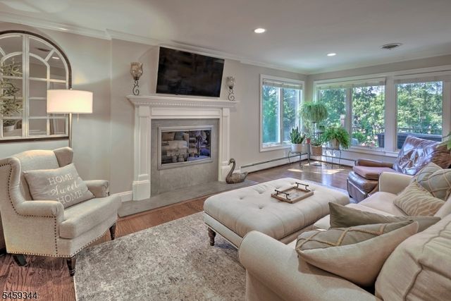 3 Prospect St, Peapack Gladstone Boro, NJ 07977