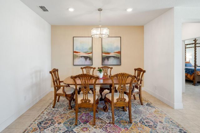 4100 Cypress Grove Dr, Rancho Cordova, CA 95742