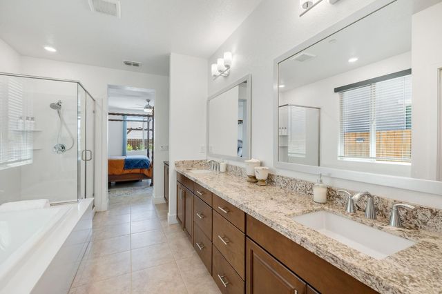 4100 Cypress Grove Dr, Rancho Cordova, CA 95742