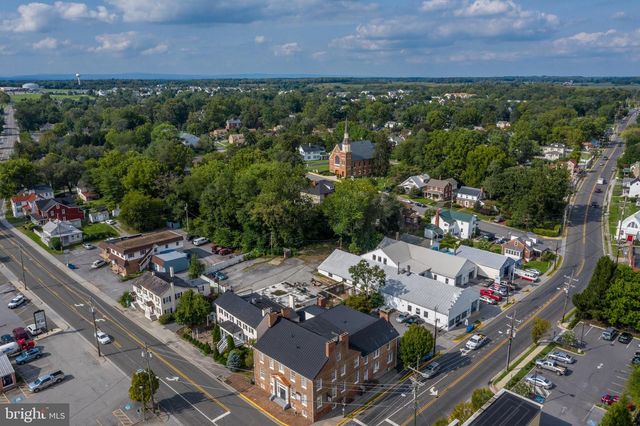 613 WEEKS CT, Berryville, VA 22611