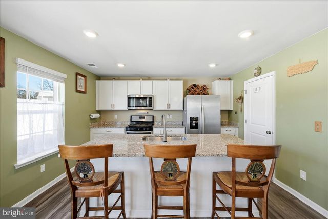 613 WEEKS CT, Berryville, VA 22611