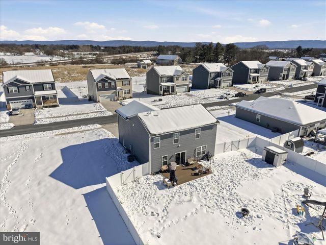 613 WEEKS CT, Berryville, VA 22611