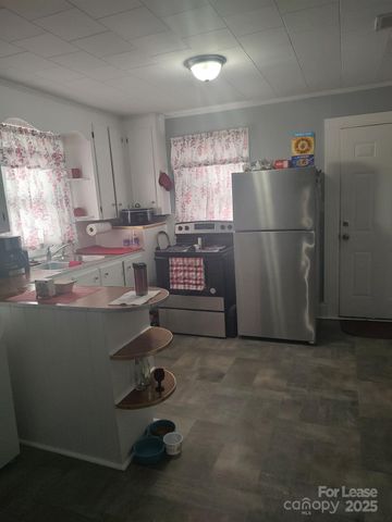 80 Wade Street, Belmont, NC 28012