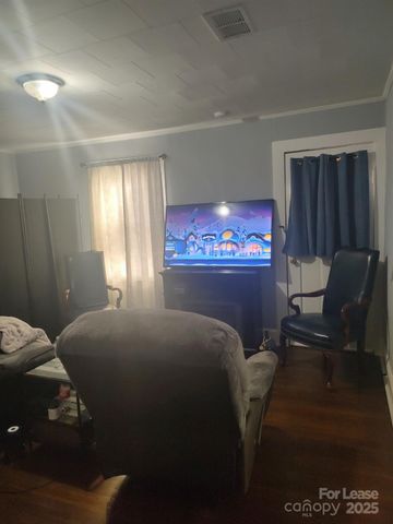 80 Wade Street, Belmont, NC 28012