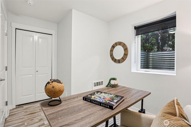 2367 NE Park Drive, Issaquah, WA 98029