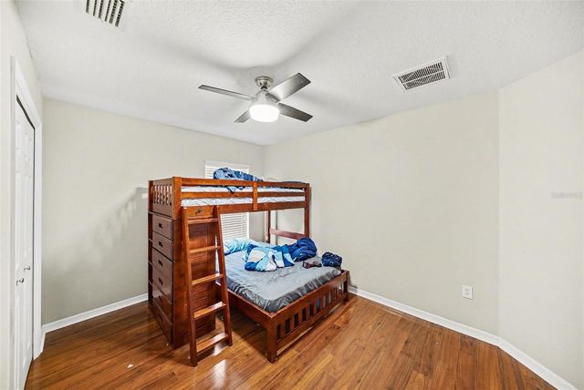 215 FERN GULLEY DRIVE, Seffner, FL 33584